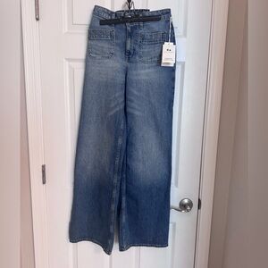 Free Assembly Patch Pocket Jeans